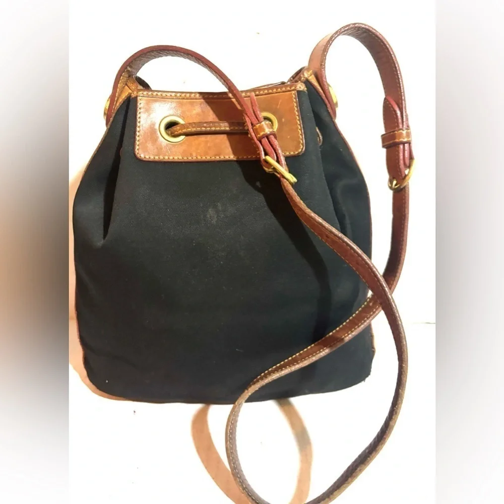 Elegant Black and Brown Bucket Bag